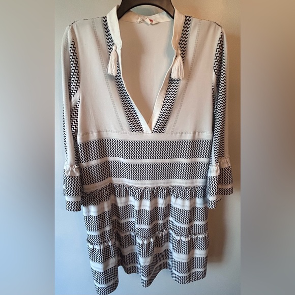 Mazik Dresses & Skirts - Mazik Oversized Boho Style Mini Dress with Sleeve Detailing